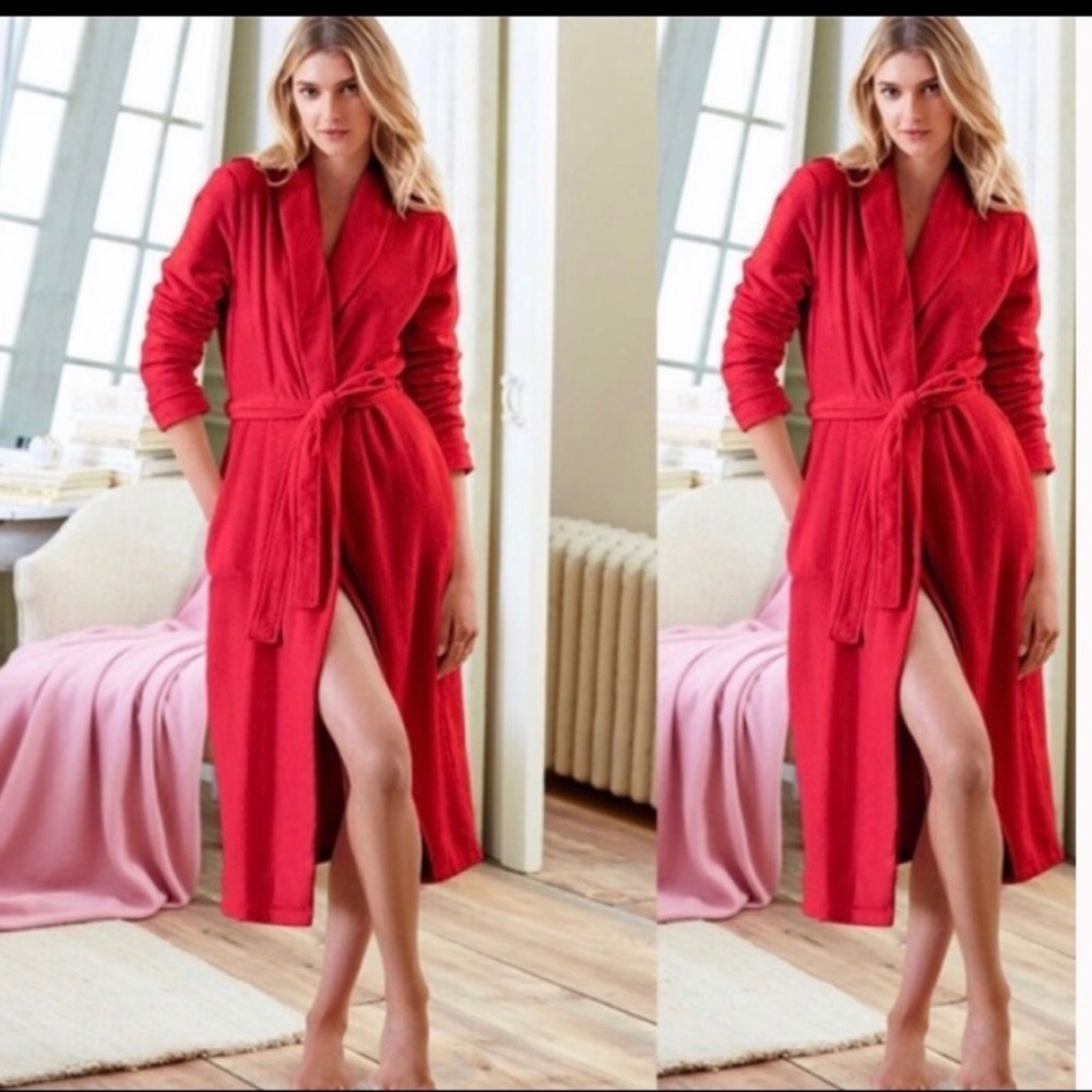 Victoria's Secret Red Plush Long Wrap Robe